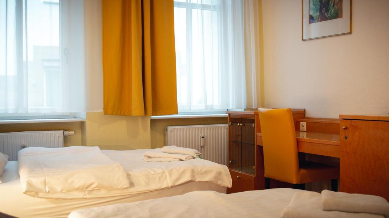 Pension Tokus Nuremberga Exterior foto